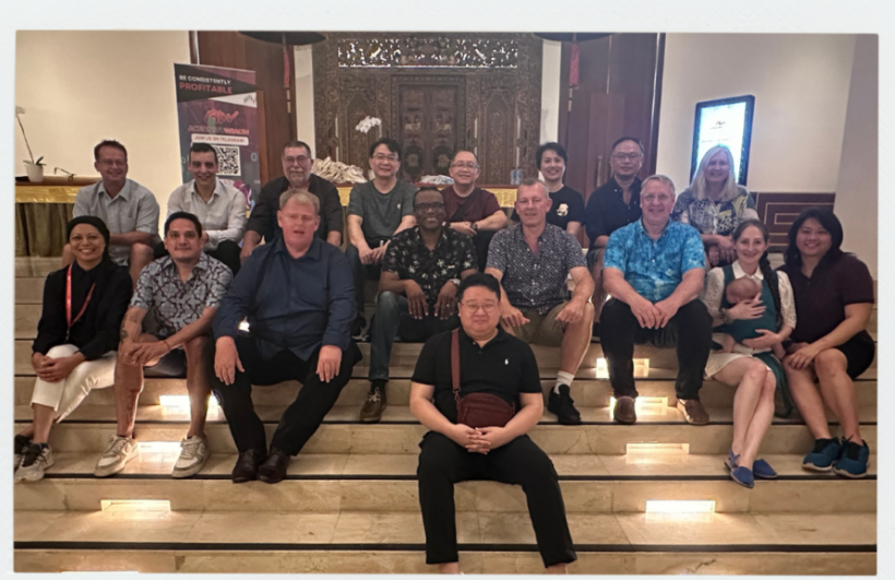 Gold Scalping Trader Paul - Company Team and Mastermind Group